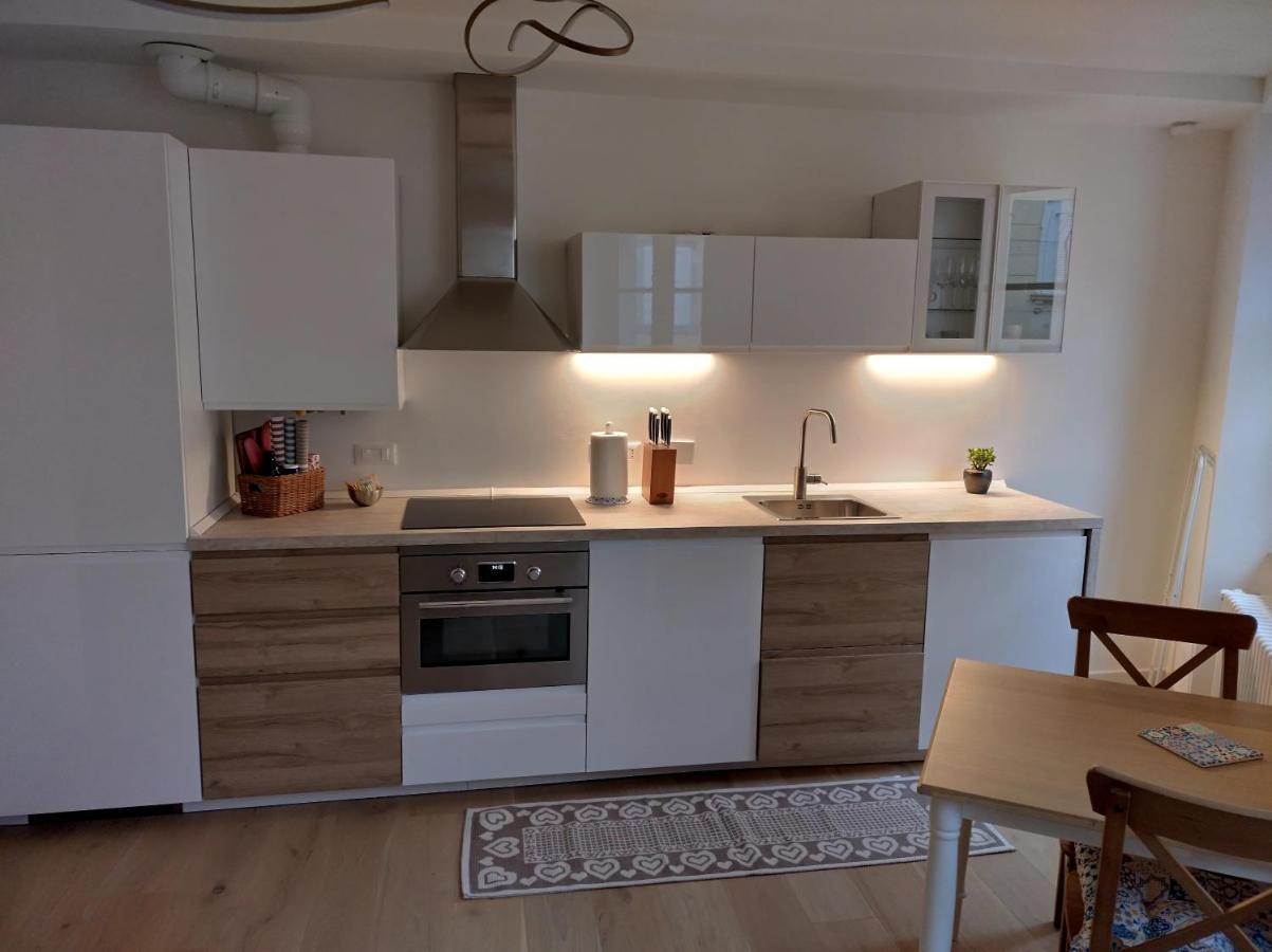 Appartamento La Bella Olivia Trieste Esterno foto